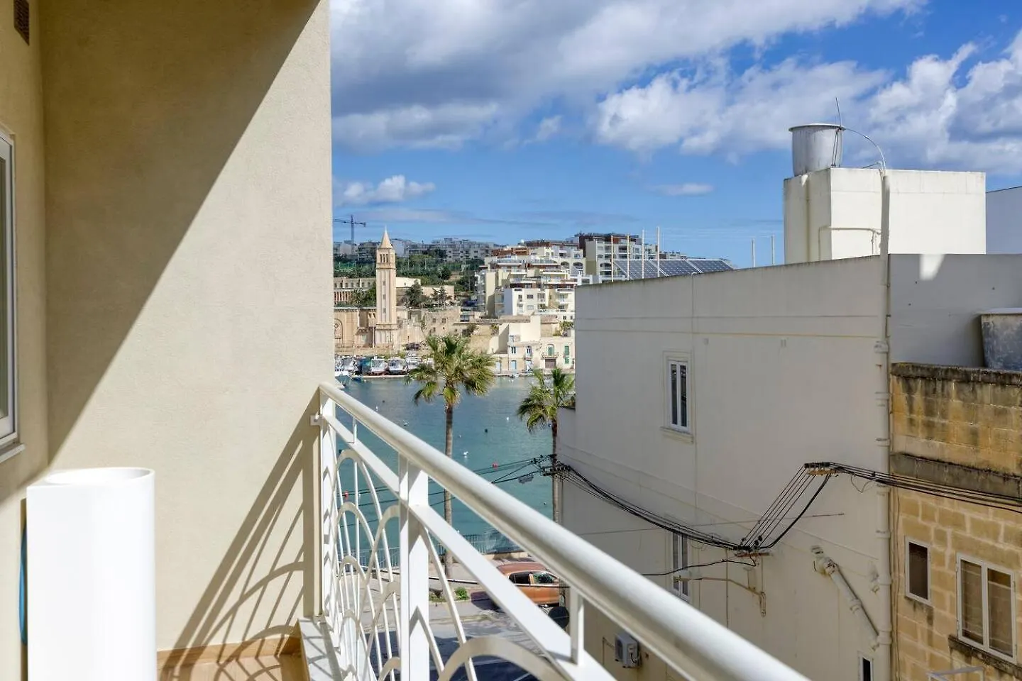 Apartment Seaview,Beautiful 3Br Apt 2 Marsaskala Malta